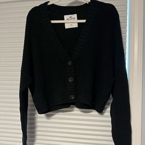 Hollister Size Medium Cropped Cardigan